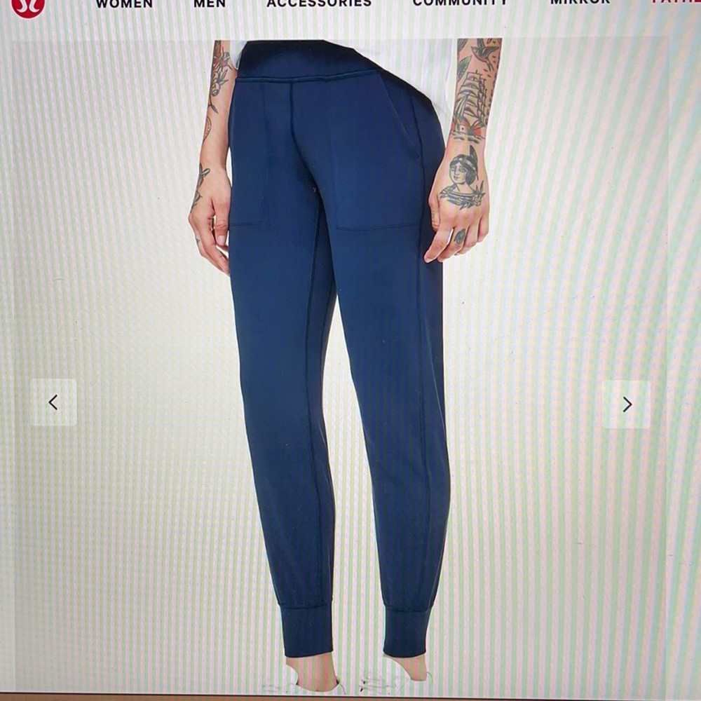 Lululemon: Align Jogger 28”